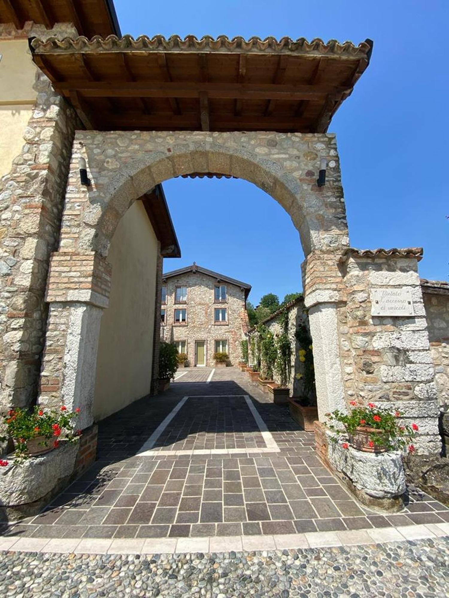 Garda Paradise Country House Lonato Buitenkant foto